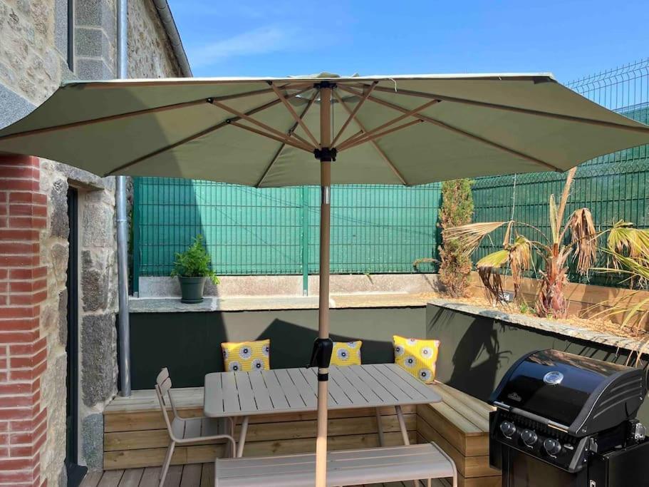 Douceur De Vivre En Bord De Mer - Jacuzzi Et Cheminee Saint-Coulomb Exterior foto