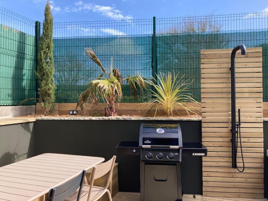 Douceur De Vivre En Bord De Mer - Jacuzzi Et Cheminee Saint-Coulomb Exterior foto